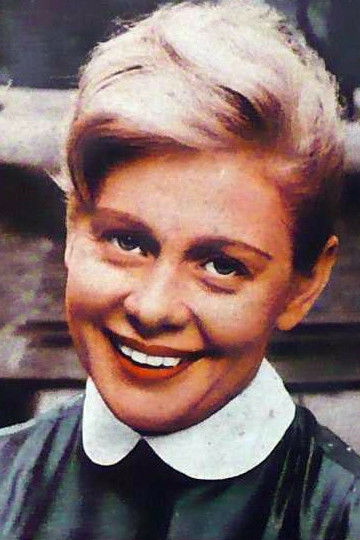 Denise Benoit backdrop