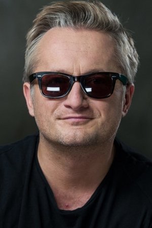 Mikołaj Cieślak backdrop