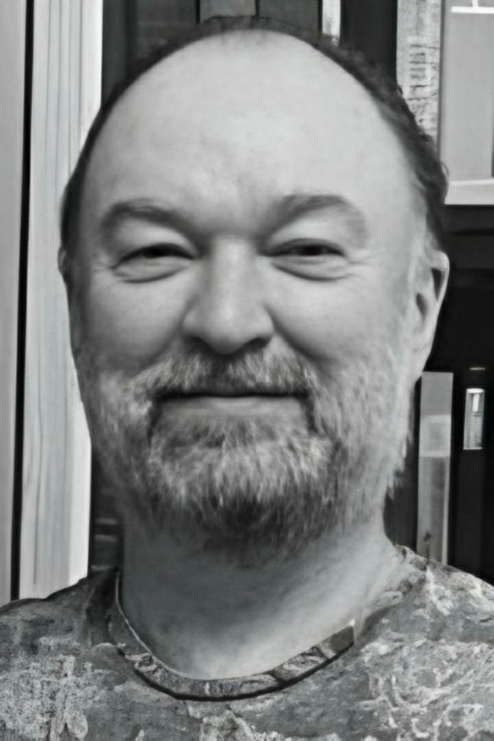 Dmitriy Vasiliev backdrop