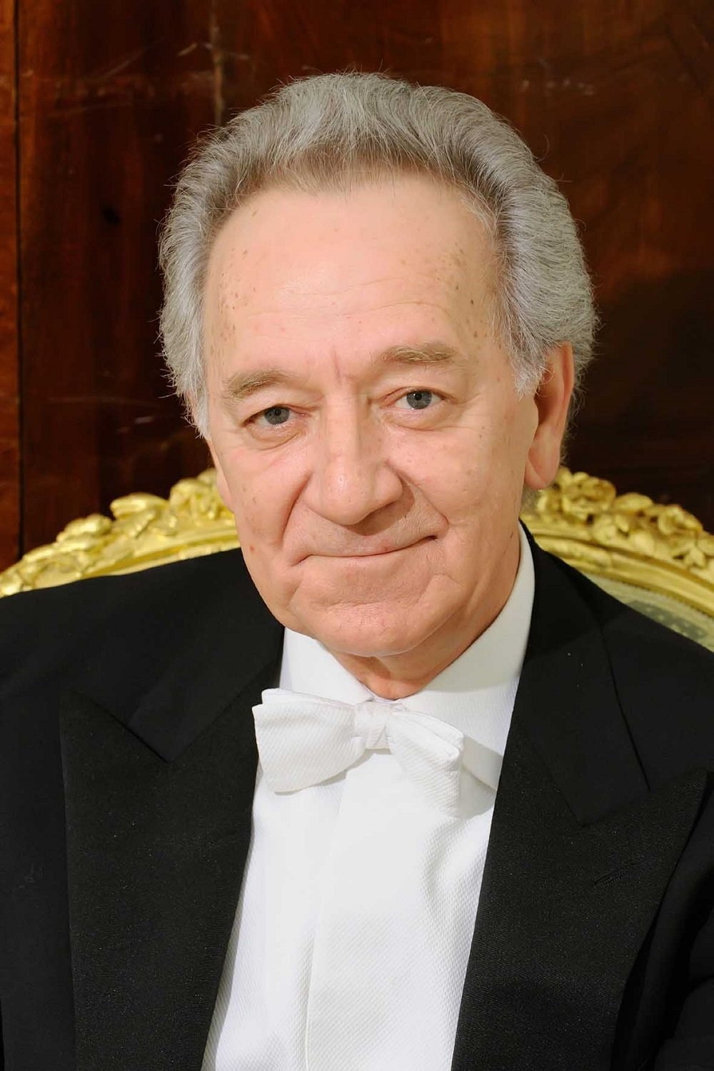 Yuri Temirkanov backdrop
