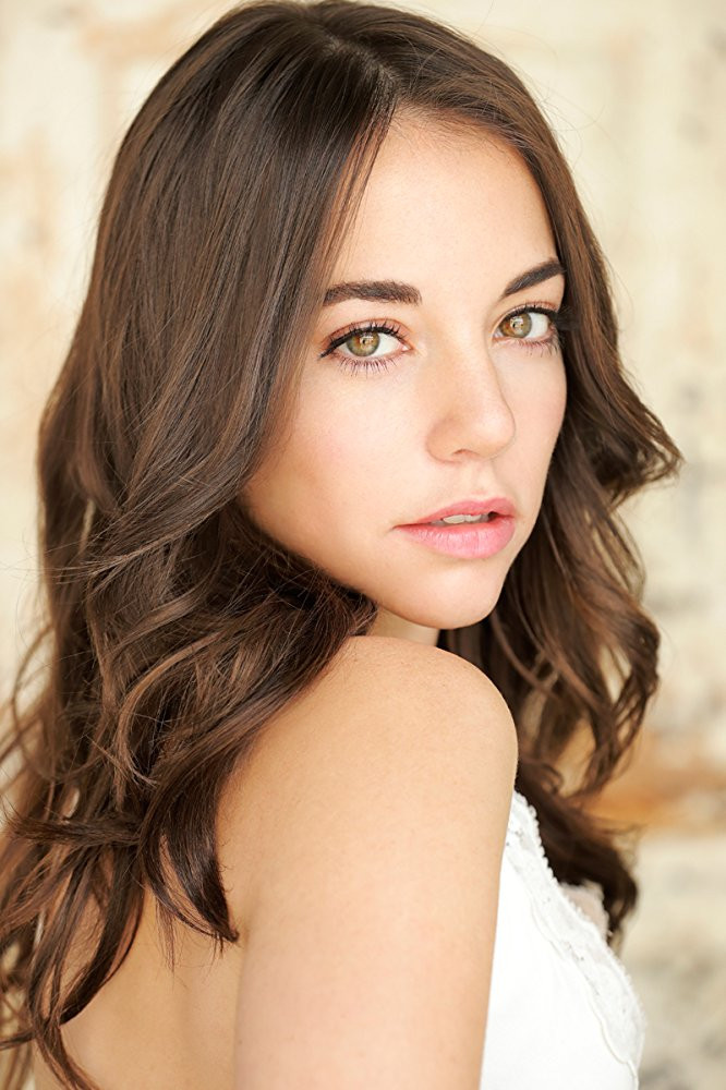 Jennifer Blakeslee backdrop