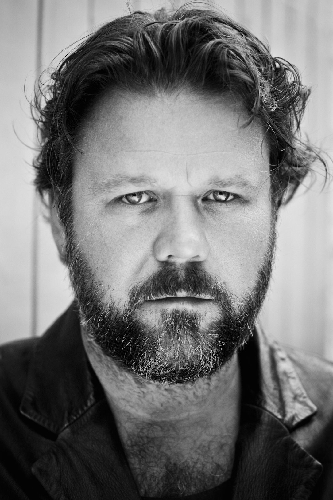 Edward Dogliani backdrop