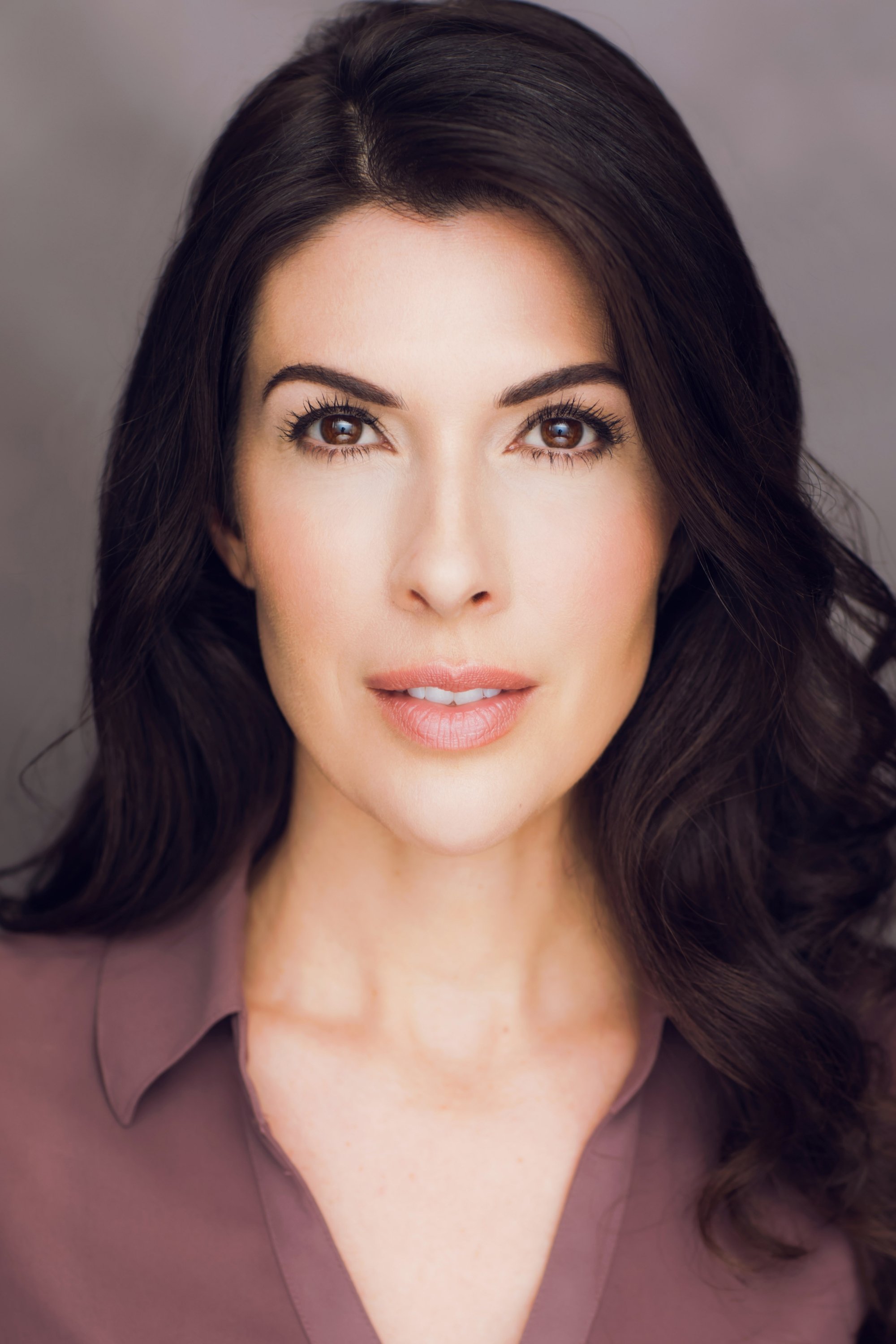 Nikoll Mari Xhonson backdrop