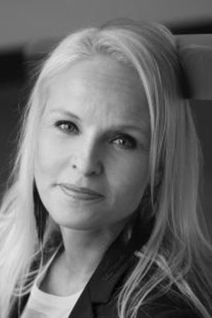 Anna-Elina Lyytikäinen backdrop