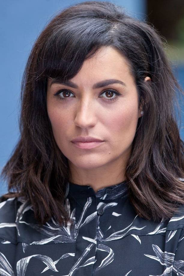 Kerry Bennett backdrop