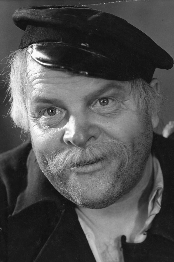 Toppo Elonperä backdrop