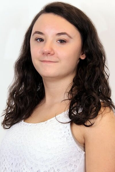 Lauréna Thellier backdrop