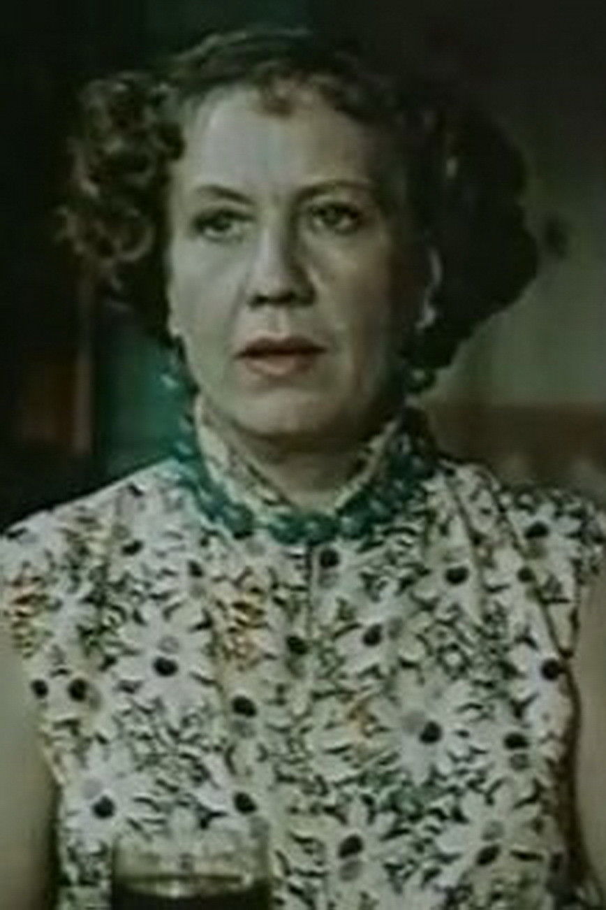 Kira Guretskaya backdrop