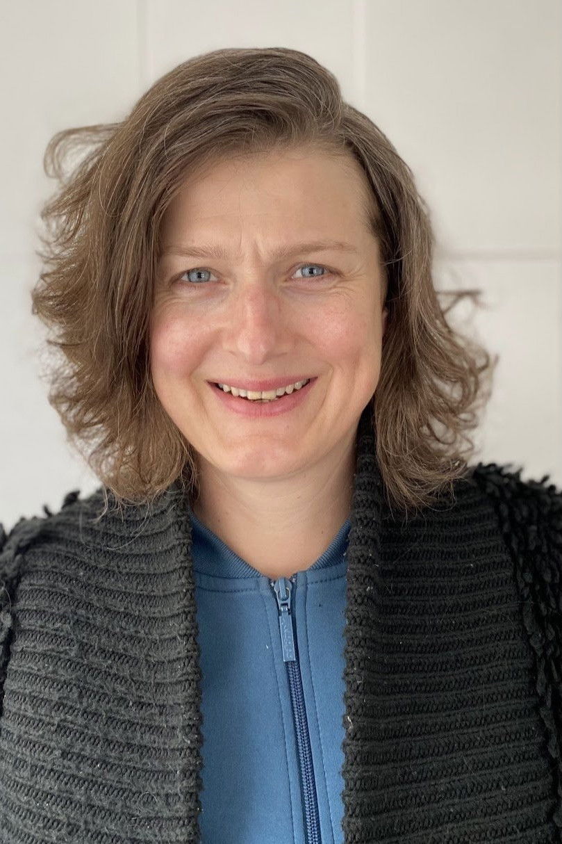 Clare Richards backdrop