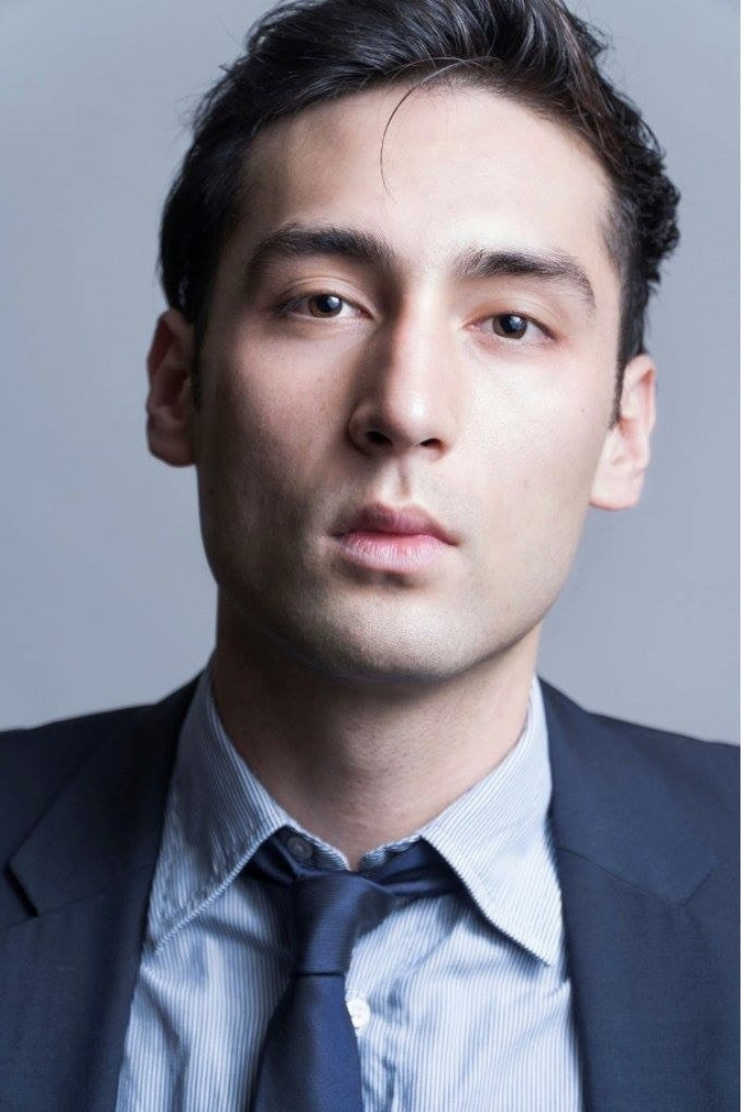 Nozomi de Lencquesaing backdrop