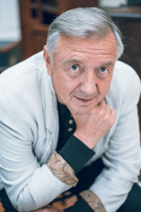 Jonas Braškys backdrop