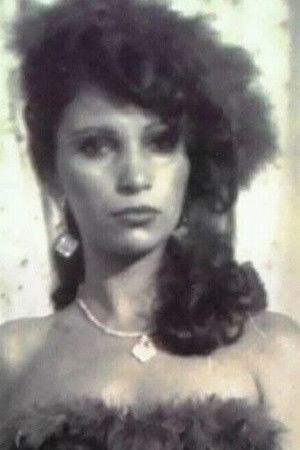 Marly Machado backdrop