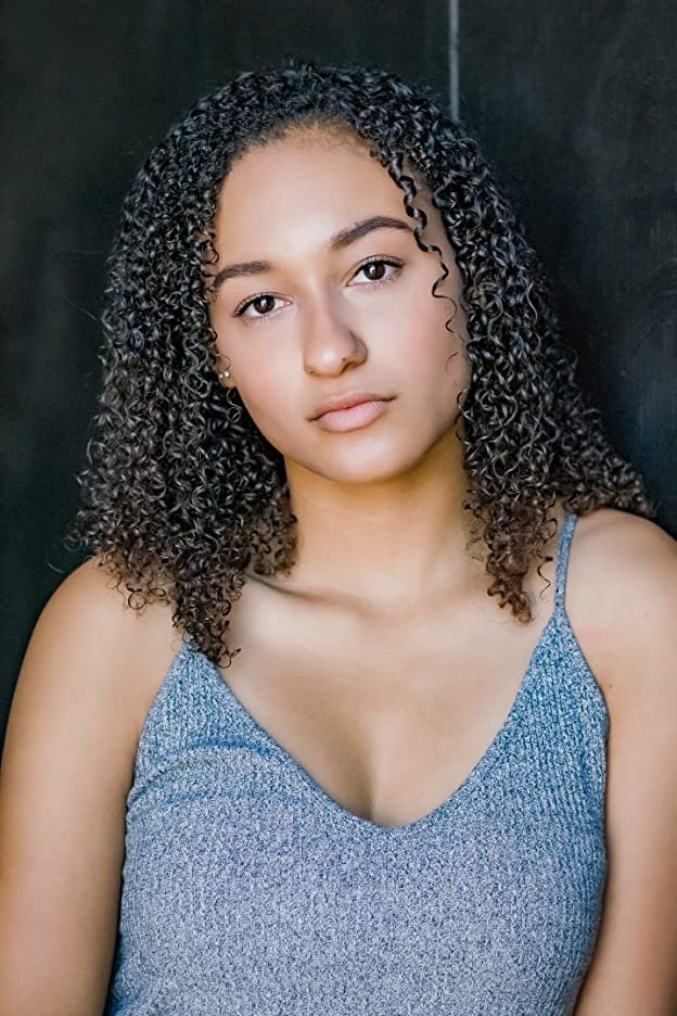 Samantha Sadoff backdrop