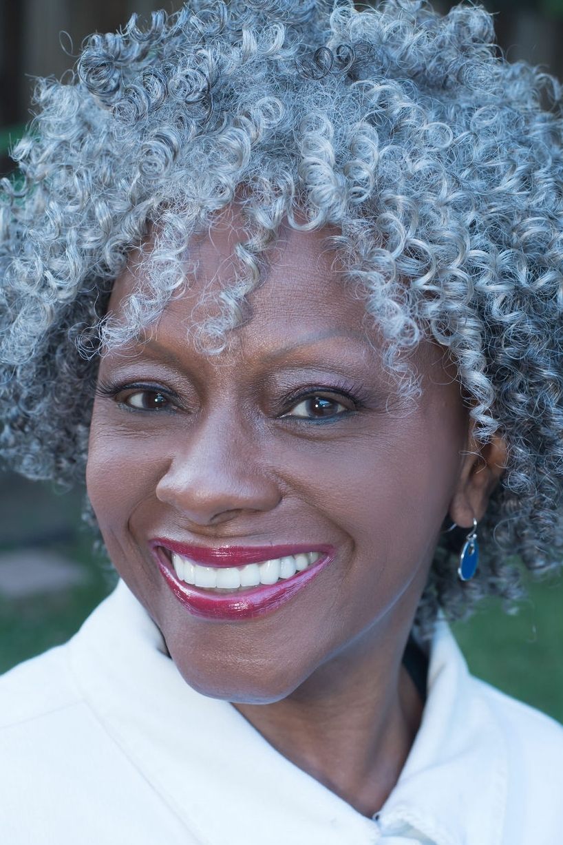 Youlanda Davis backdrop