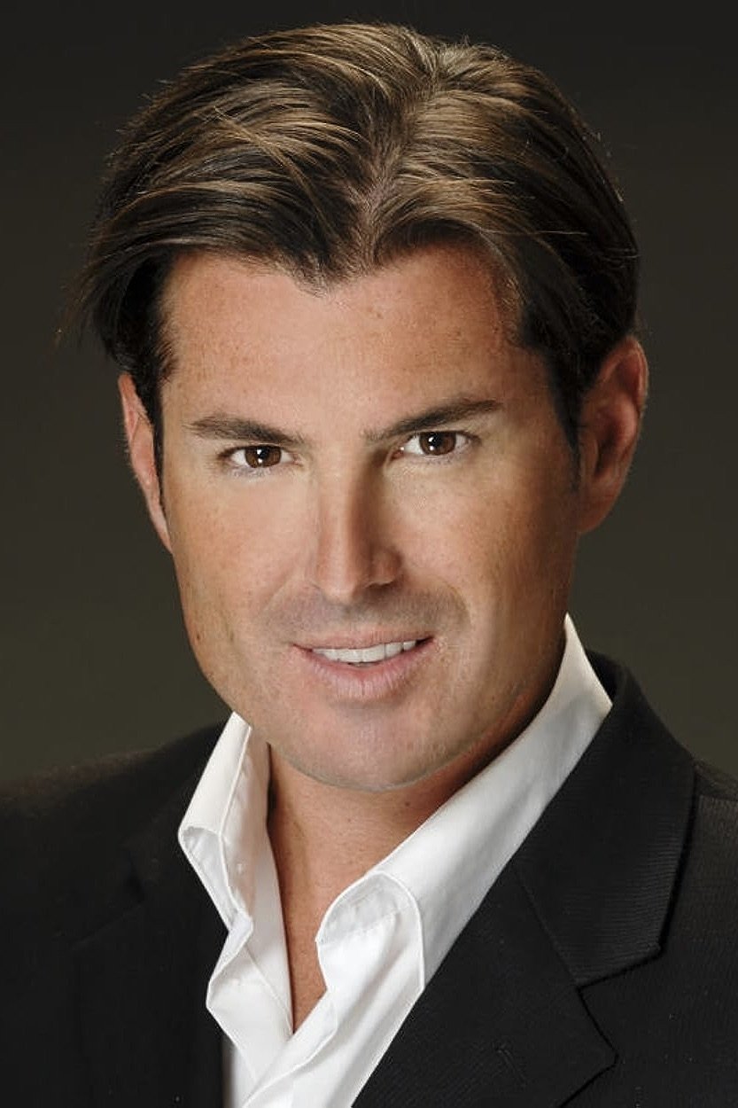 Max Napolitano backdrop