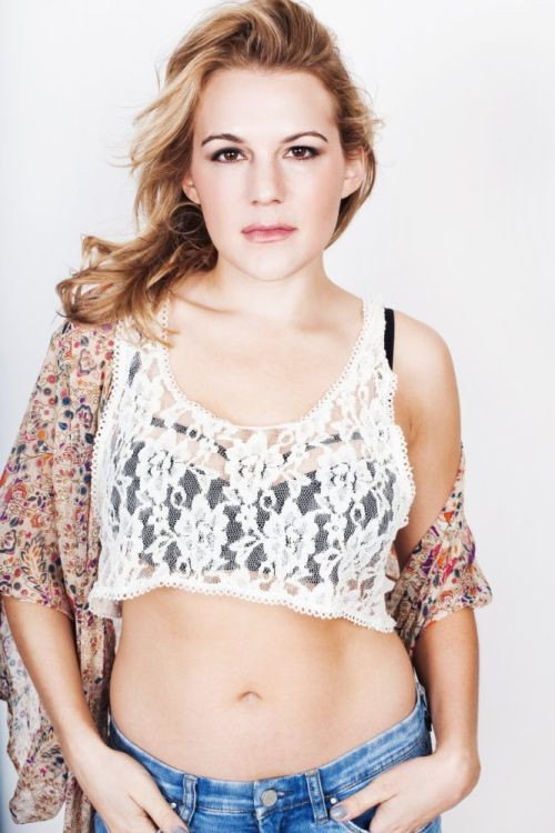 Catherine Urbanek backdrop