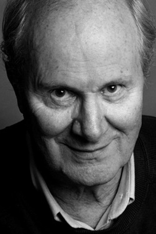 Ralph Riach backdrop