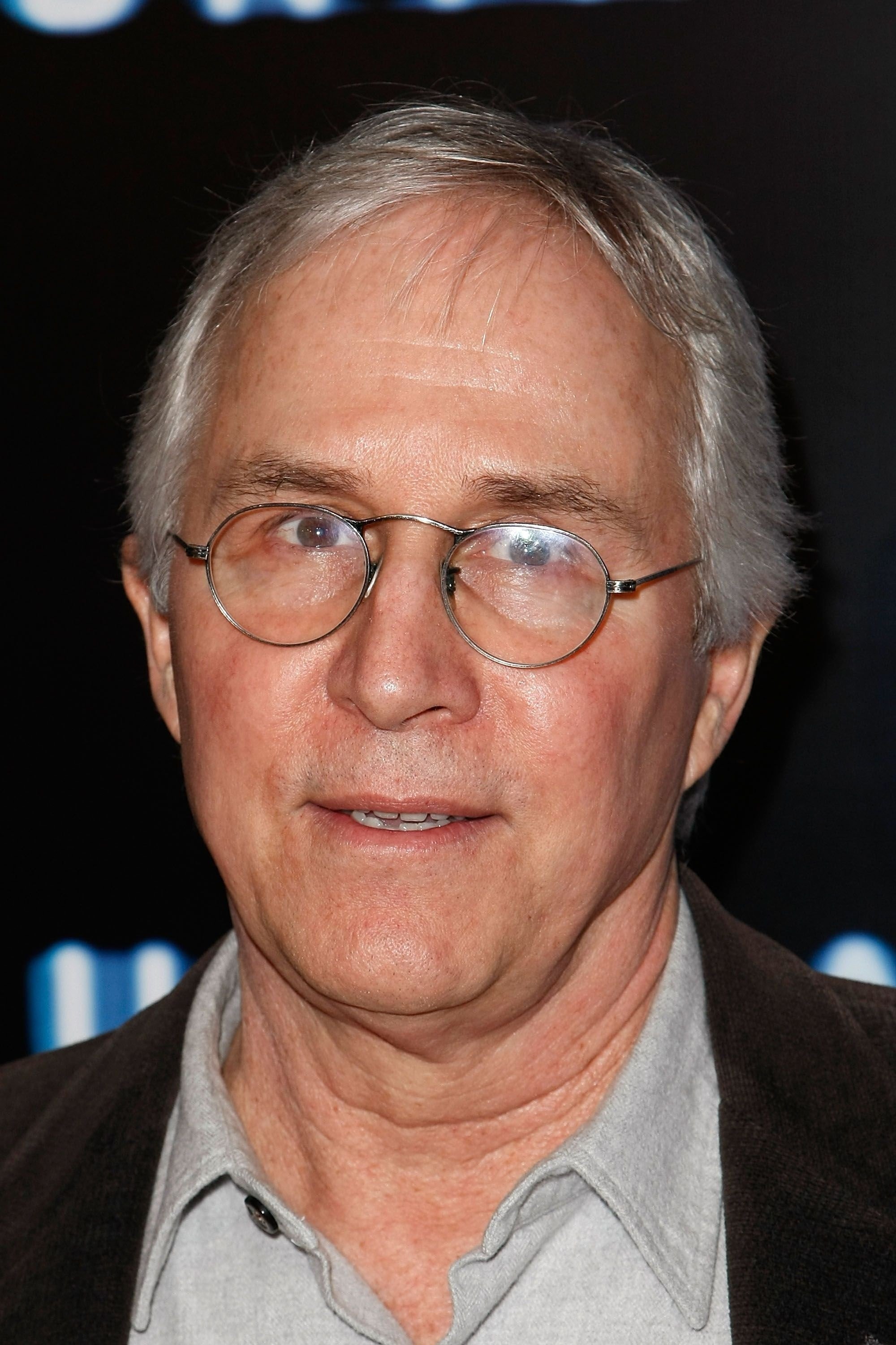 Gregori Hobliti backdrop