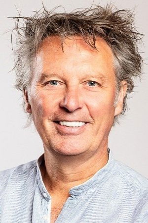 Chris Van Tongelen backdrop