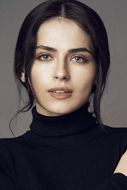 Mikaela Lupu backdrop