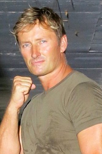 Tony Messenger backdrop