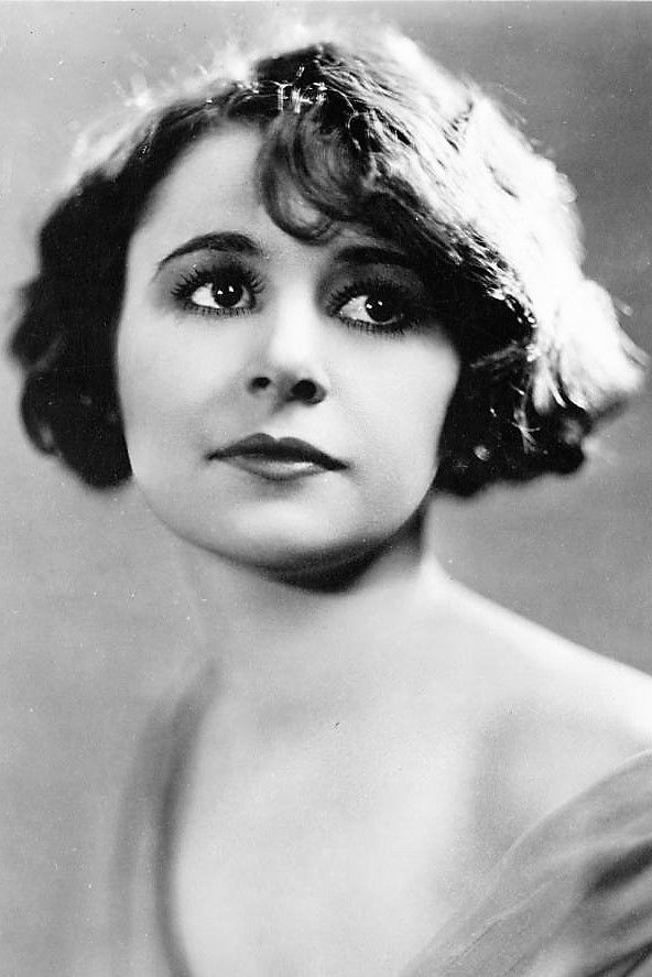 Marion Harlan backdrop