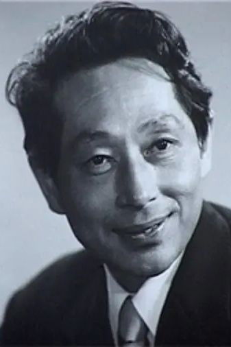 Lianwen Cong backdrop