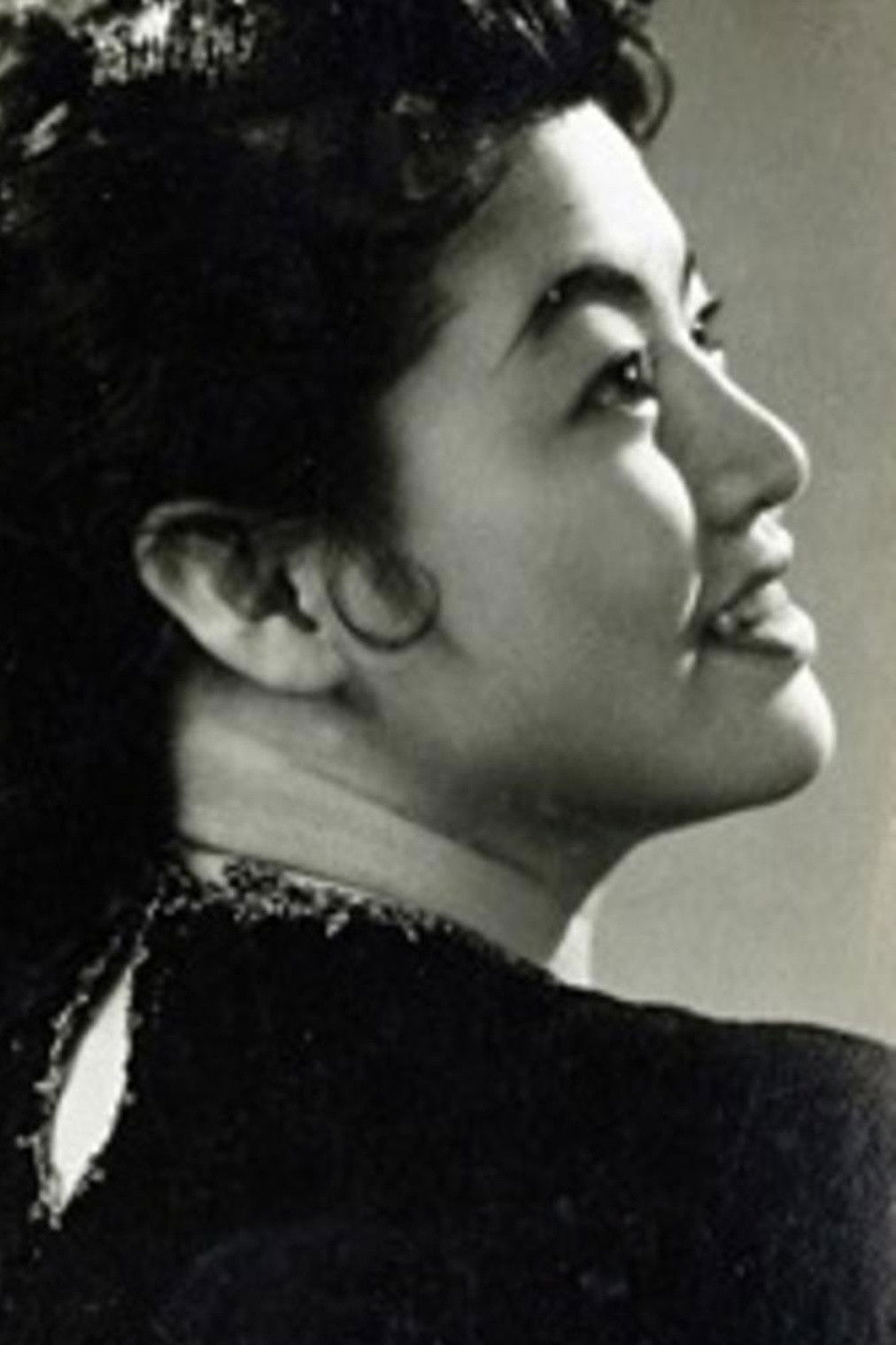 No Gyeong-hui backdrop