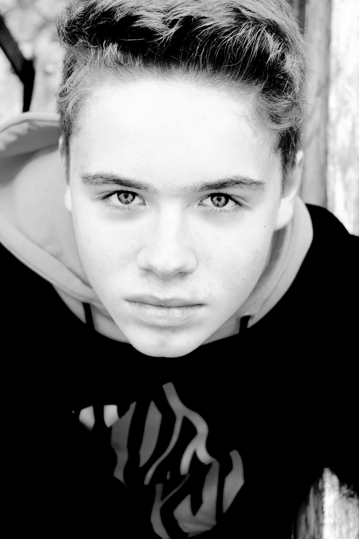 Gonçalo Oliveira backdrop