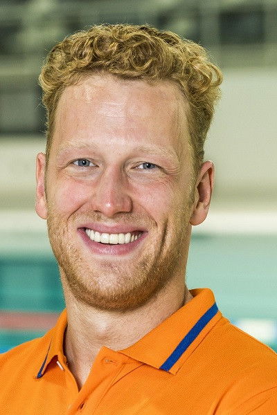 Ferry Weertman backdrop