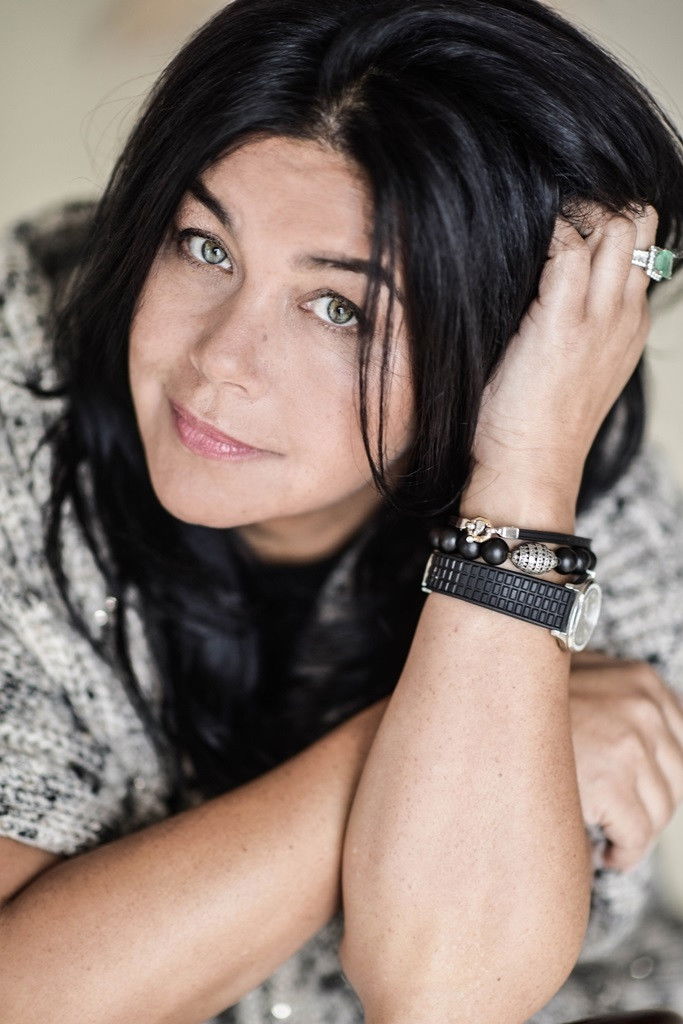 Inessa Yurchenko backdrop