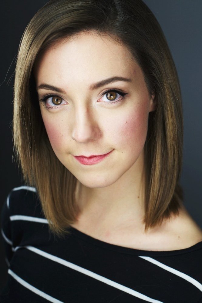 Molly Evensen backdrop