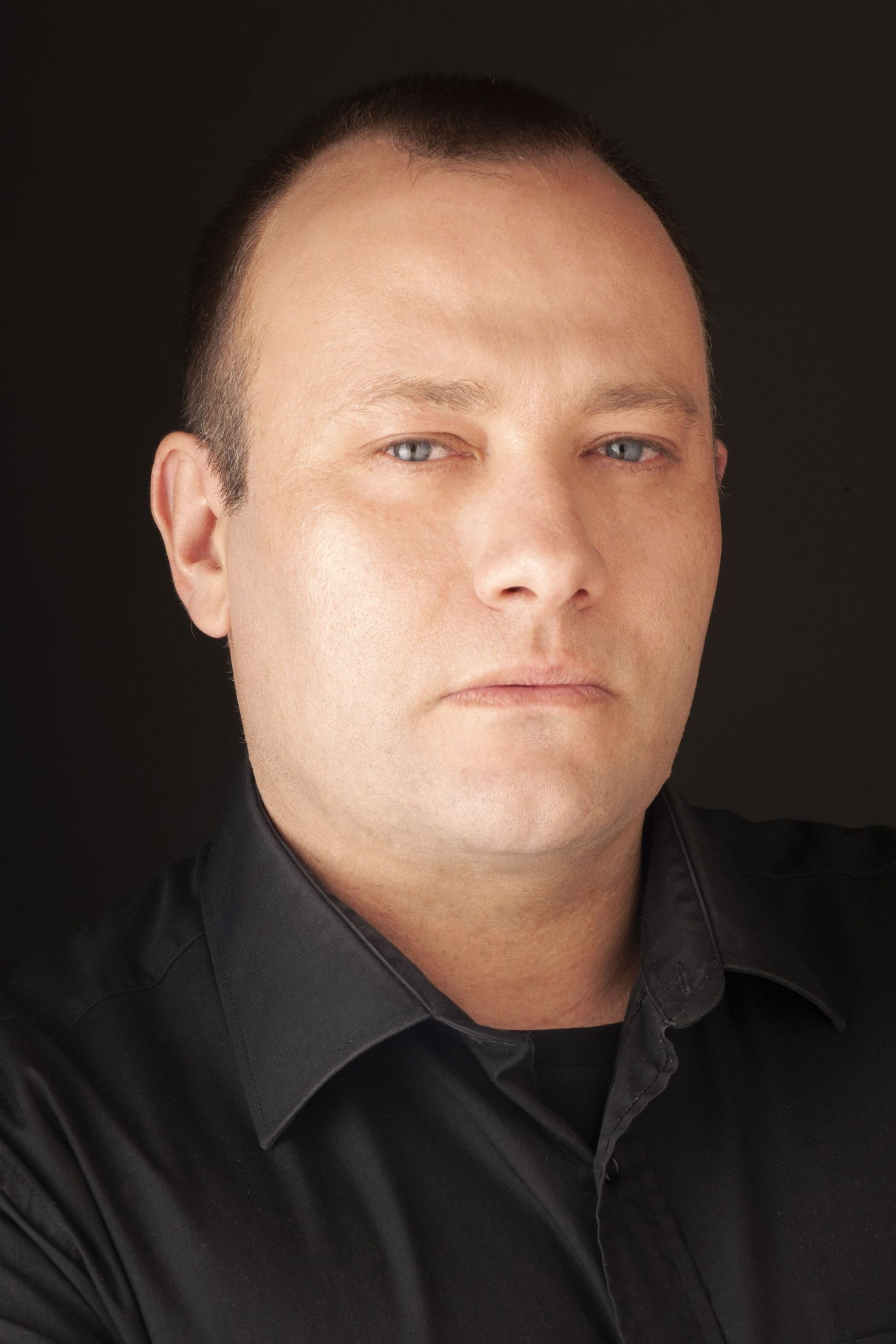 Hugo Mestre Amaro backdrop