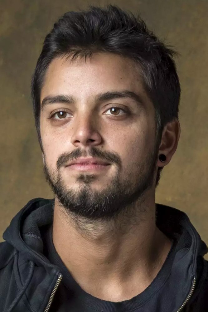 Rodrigo Simas backdrop