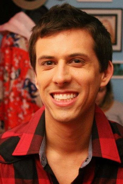 Felipe Cabral backdrop