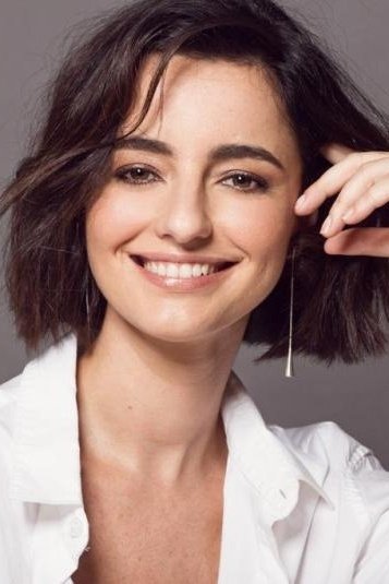 Julia Stockler backdrop