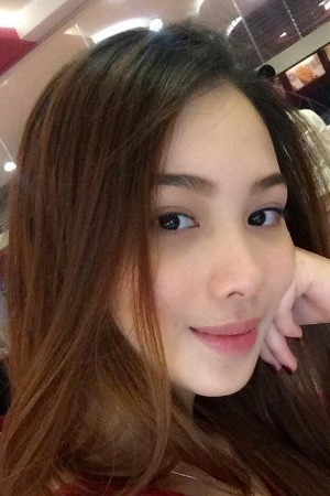 Elvina Mohamad backdrop