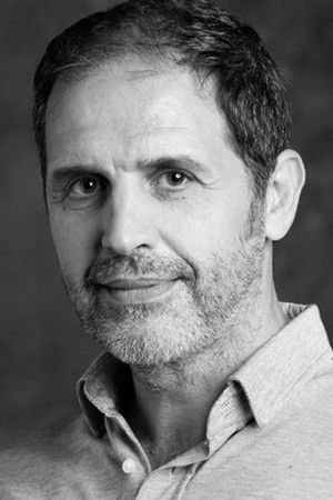 Nano Montero backdrop