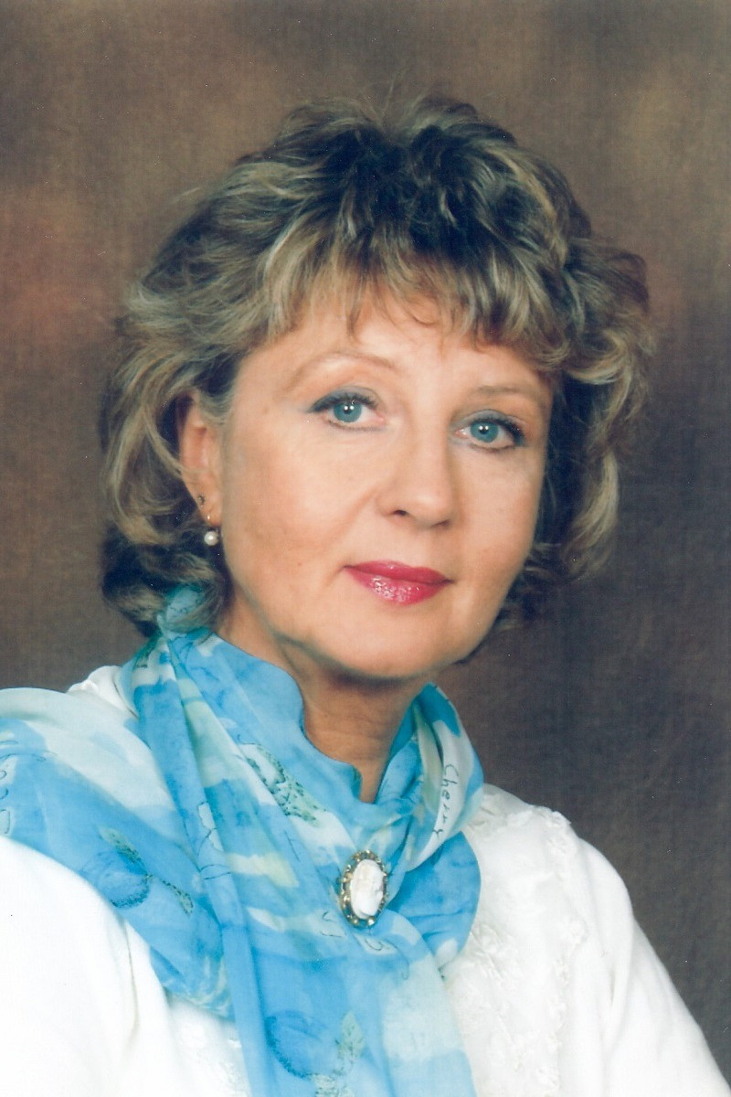 Eneken Aksel backdrop