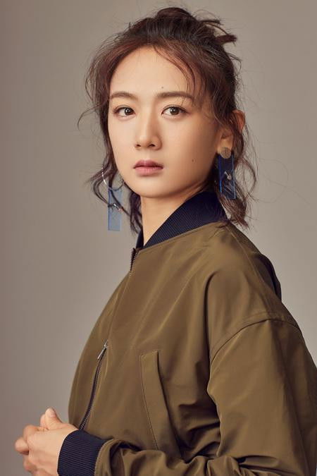 Zhang Lixin backdrop