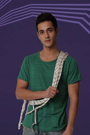 Yaron Ben Harush backdrop