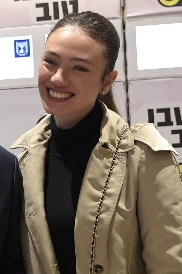 Reef Neeman backdrop