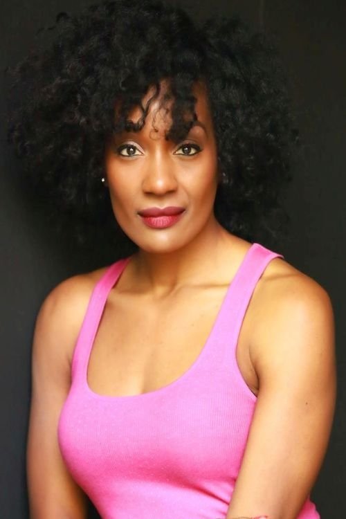 Cycerli Ash backdrop