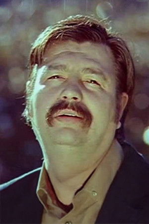 Muzaffer Cıvan backdrop