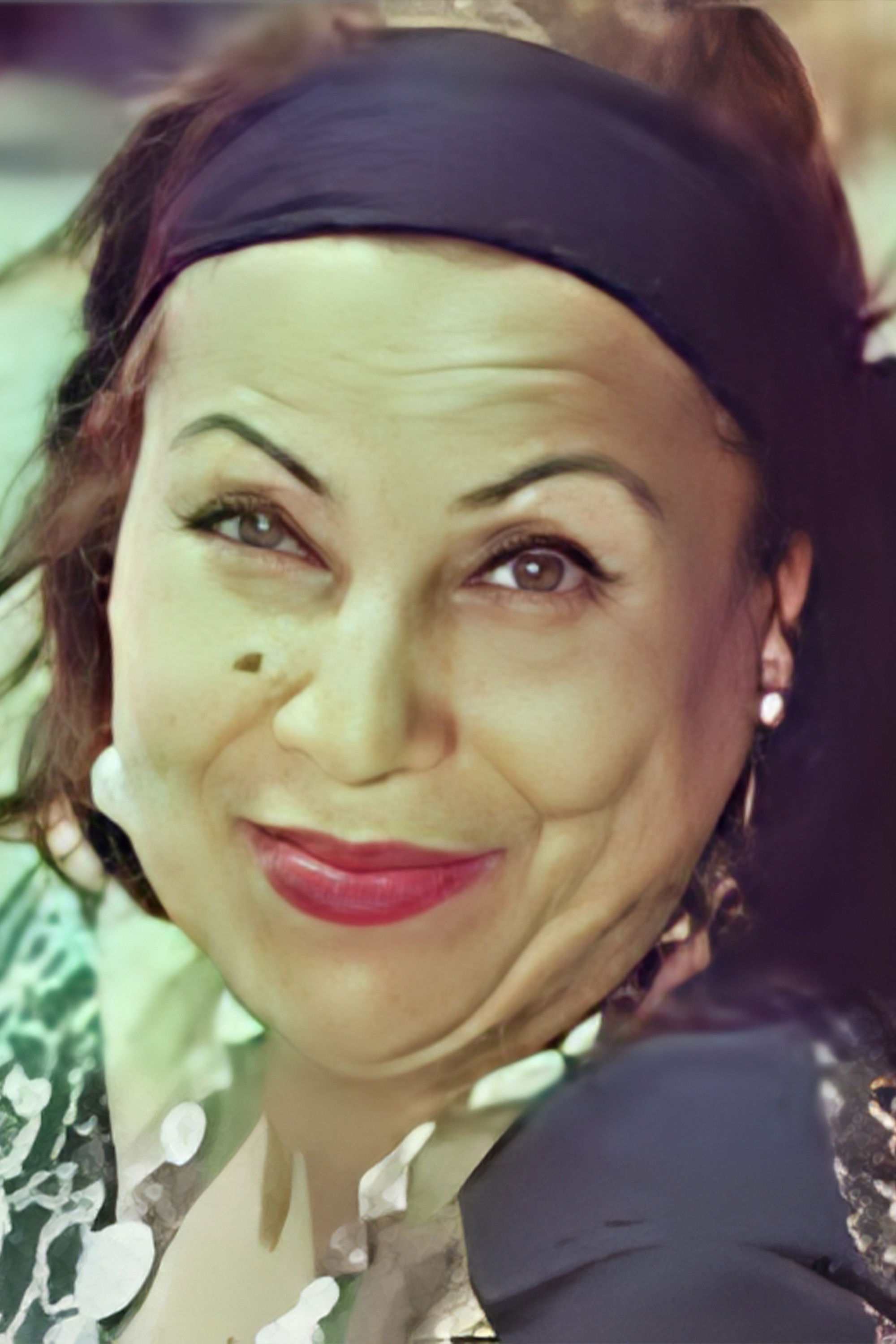 Sıdıka Duruer backdrop