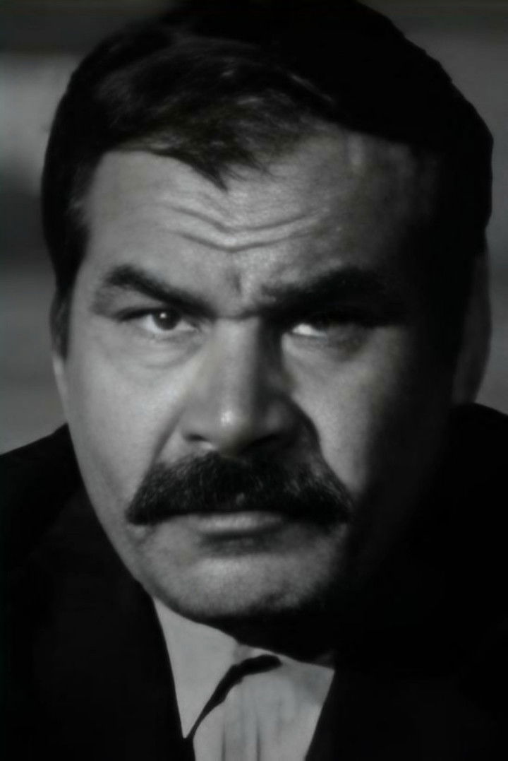 Aman Odayev backdrop