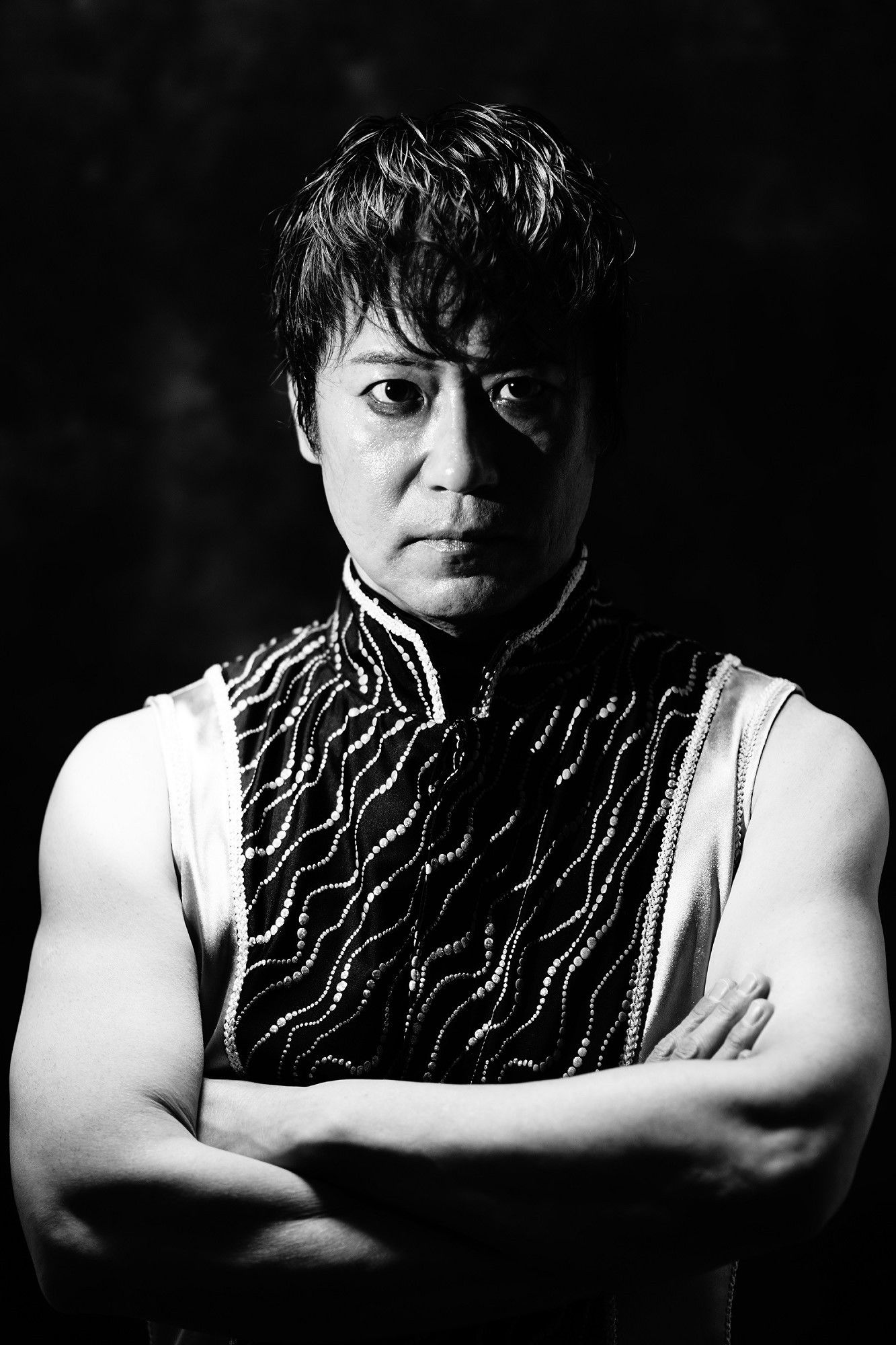 Leonard Eto backdrop