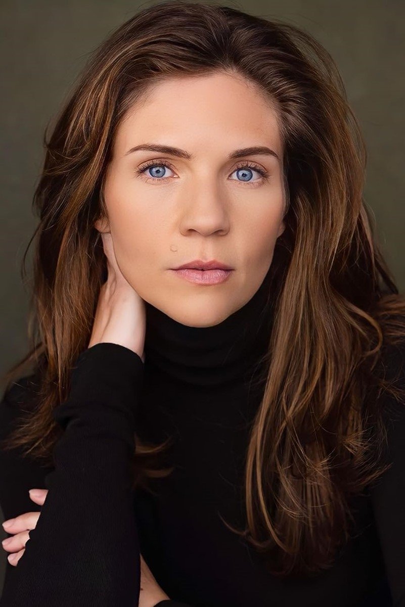 Sarah Foret backdrop