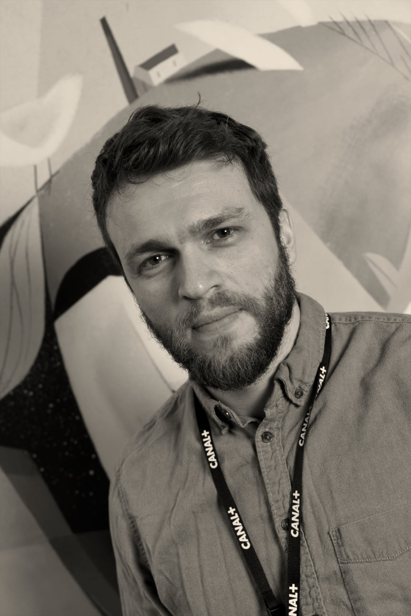 George Sikharulidze backdrop