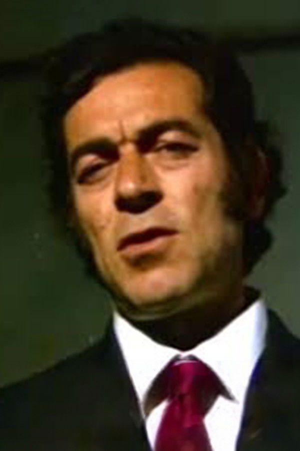 Memduh Ünsal backdrop